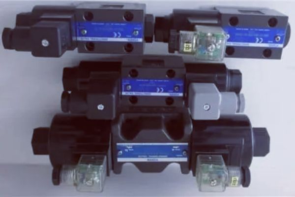 DSG-01，DSG-03，DSG-005系列油研電磁閥，YUKEN電磁換向閥